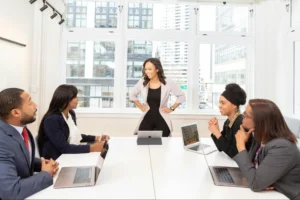 Leadership Interviews: Key Questions to Assess Team Suitability